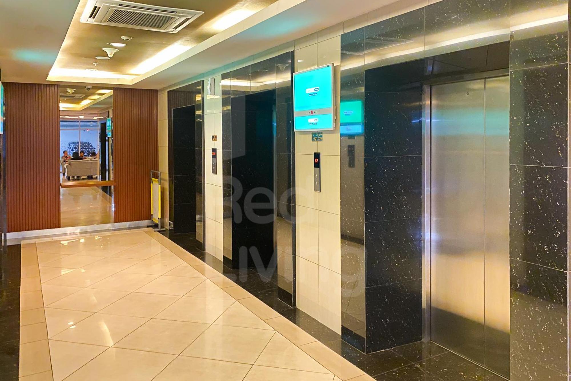 Redliving Grand Kamala Lagoon-asl Apartemen Bekasi